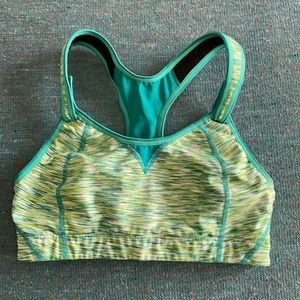 Brooks rebound racer sports bra size small